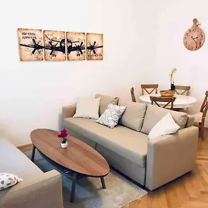 https://luxury-new-apartment-center-2-bezirk.vienna-besthotels.com